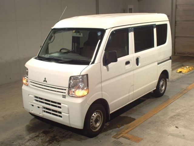 4112 Mitsubishi Minicab van DS17V 2017 г. (TAA Kyushu)